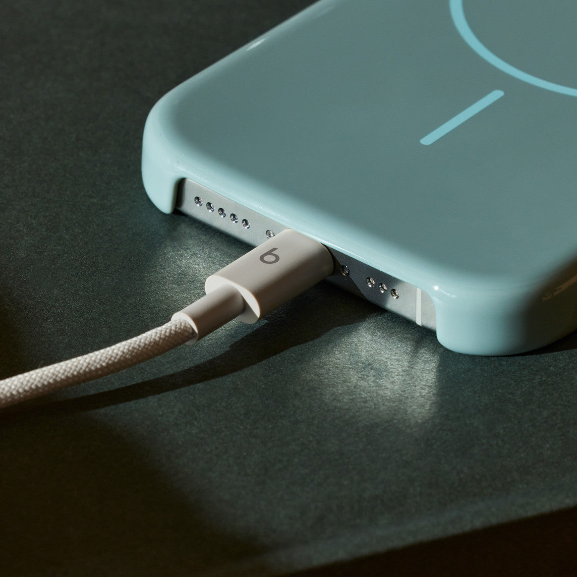 Beats USB-A to USB-C Woven Cable (1.5 m / 5 ft.) – Surge Stone