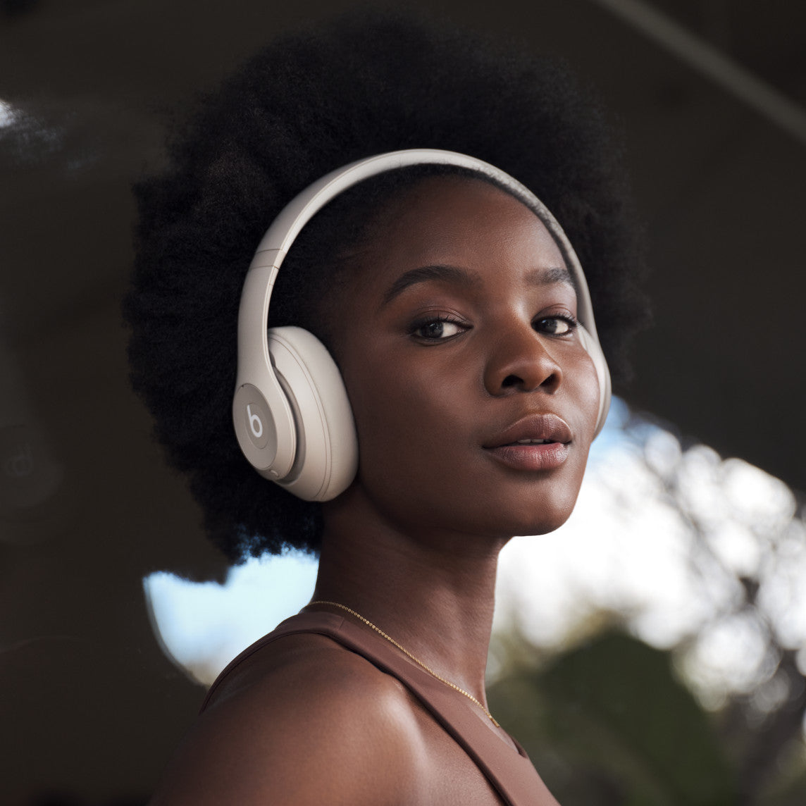 Beats Studio Pro Premium Wireless Noise Cancelling Headphones - Sandstone