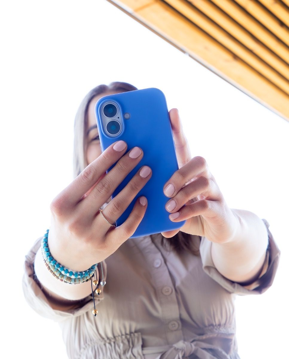 Moov Soft Touch MagSafe Case for iPhone 16 Plus - Blue