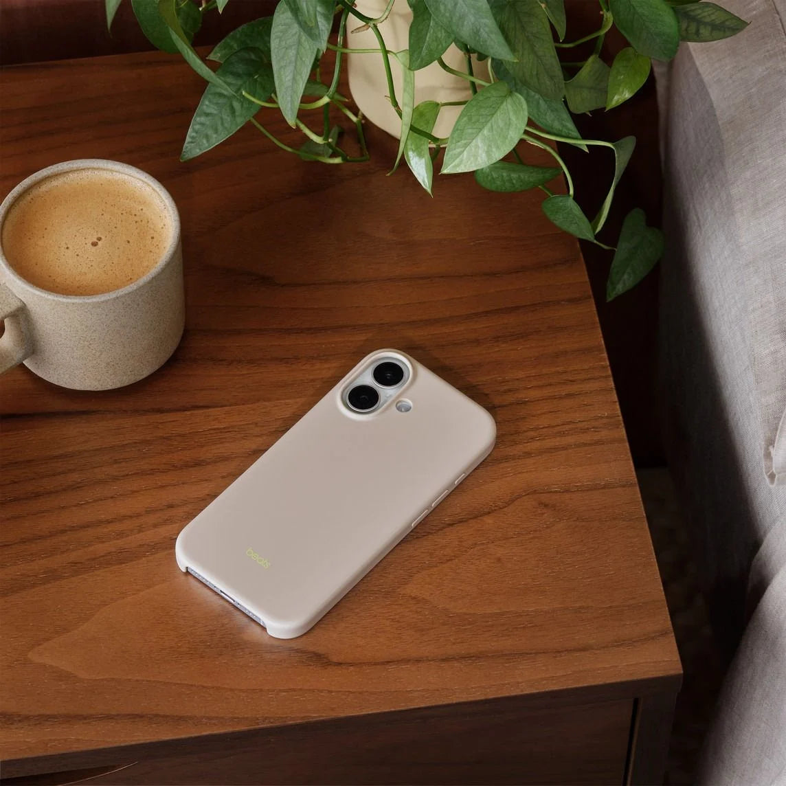 Beats Case with MagSafe and Camera Control for iPhone 17 - Lime Stone