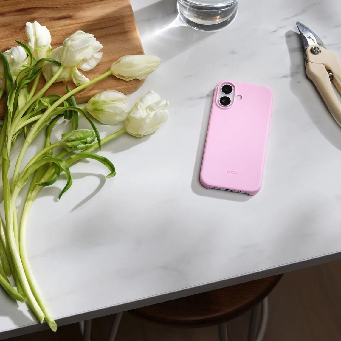 Beats Case with MagSafe and Camera Control for iPhone - Pebble Pink