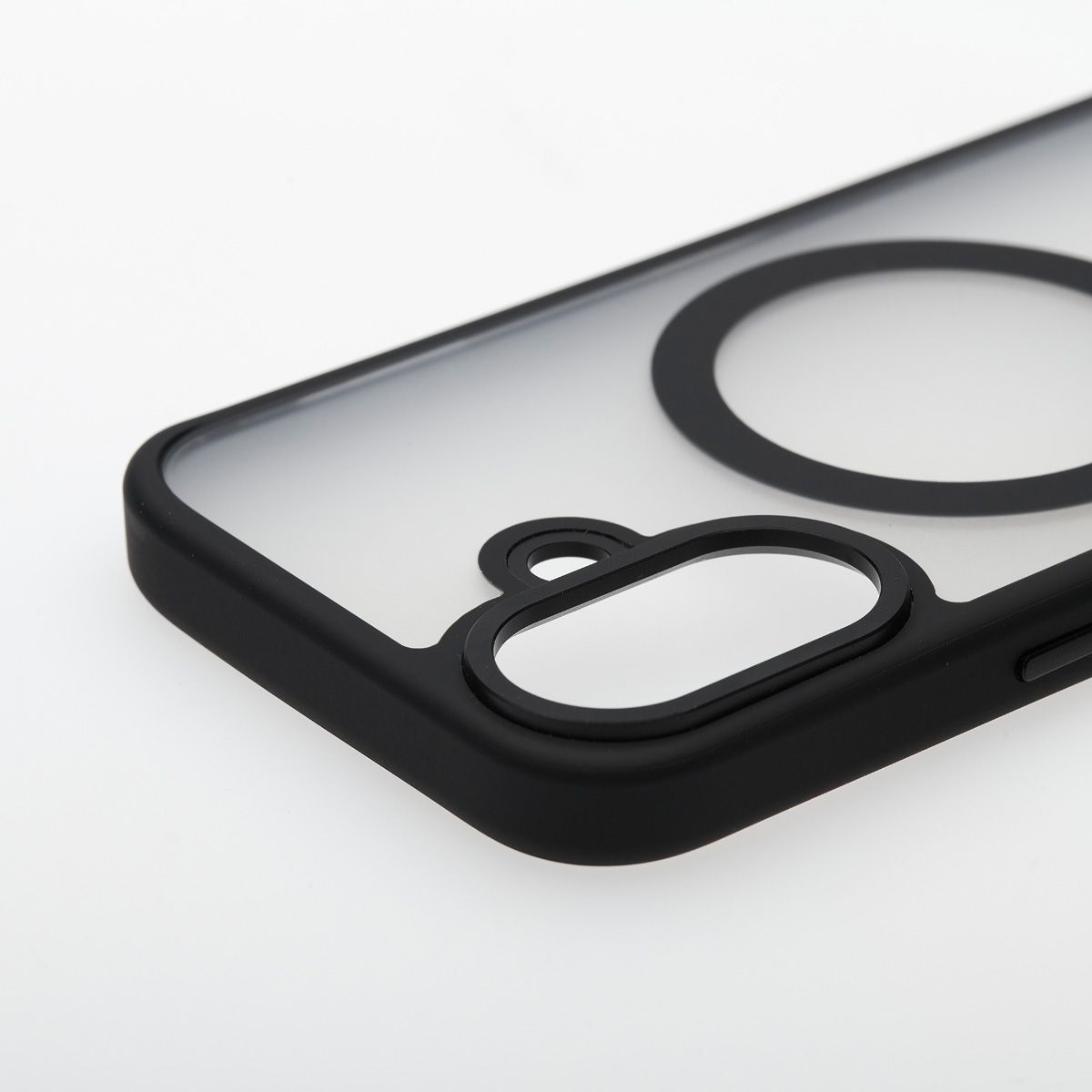 Moov Luxe Edge MagSafe Case for iPhone 16 Plus - Black