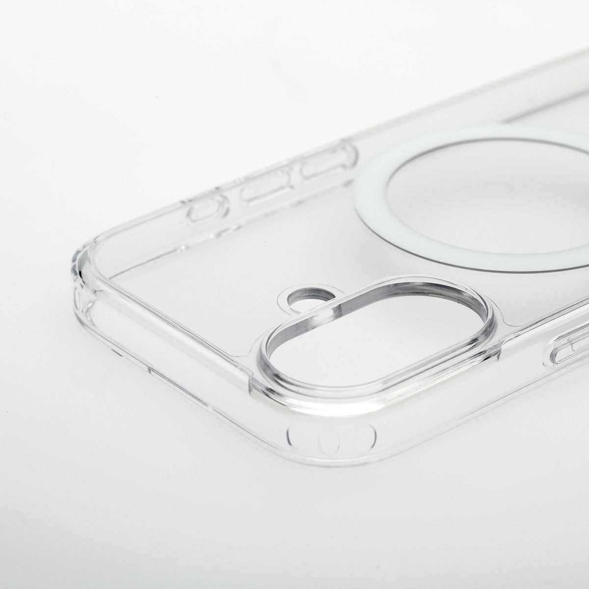 Moov ClearSafe MagSafe Case for iPhone 16 - Clear